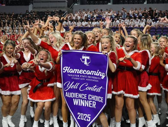 FarmHouse, Alpha Gamma Delta take home Yell titles