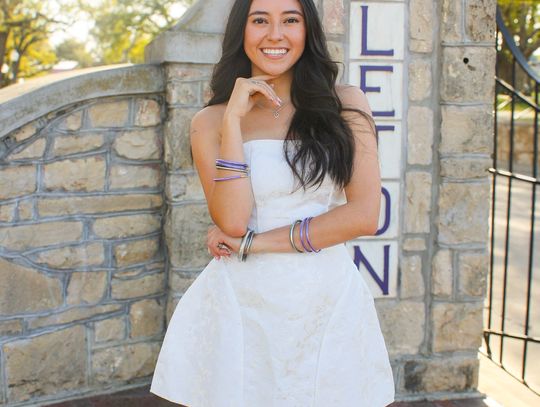 Maggie Sandoval leads with heart Maggie Sandoval leads with heart