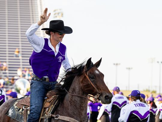 Walker Guy selected as new Texan Rider