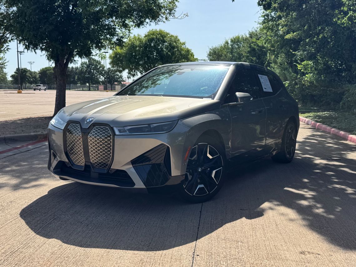 BMW IX M60 Impressions – The future is fast, comfy and crystal BMW IX M60 Impressions – The future is fast, comfy and crystal