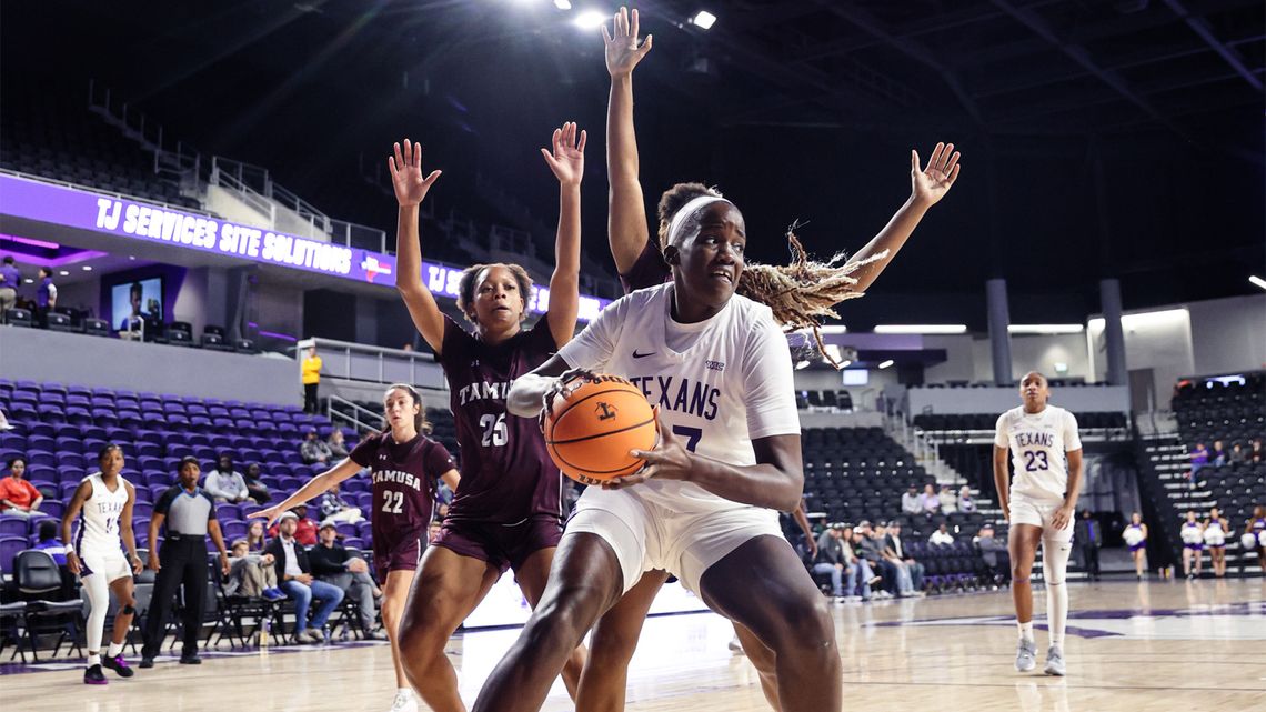 Elodie Lutbert: More than her height