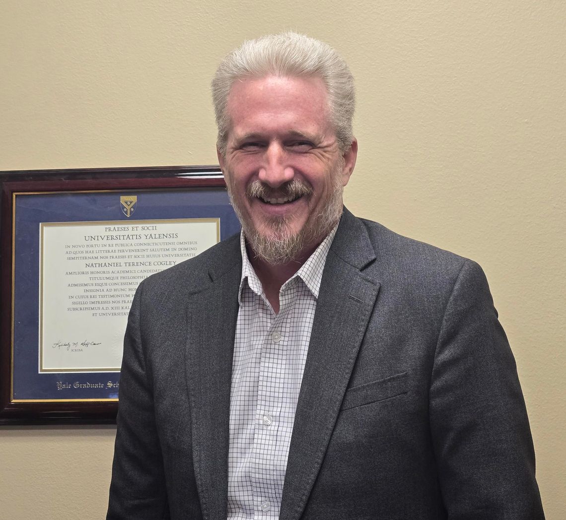 Political science professor brings global experience to Texas students Political science professor brings global experience to Texas students