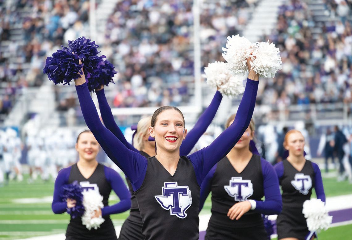 Tarleton cheer team stands strong with the competition, community Tarleton cheer team stands strong with the competition, community
