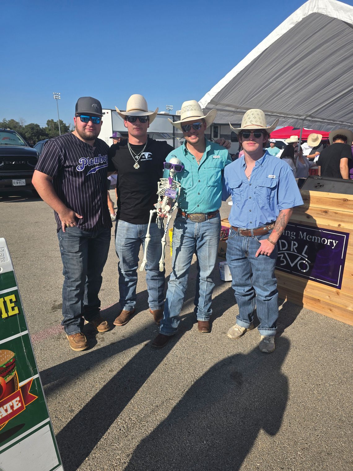 Texan Alley Tailgate: Where students, families and alumni feel at home