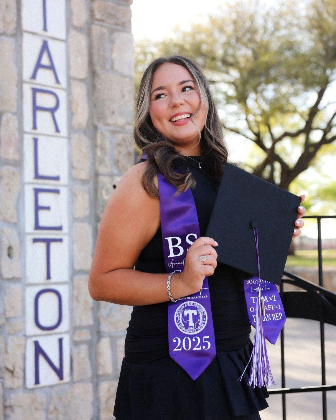 Work, friendship, school:  Isabella Becerra’s college journey